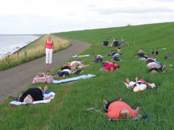 yoga aan zee 2015